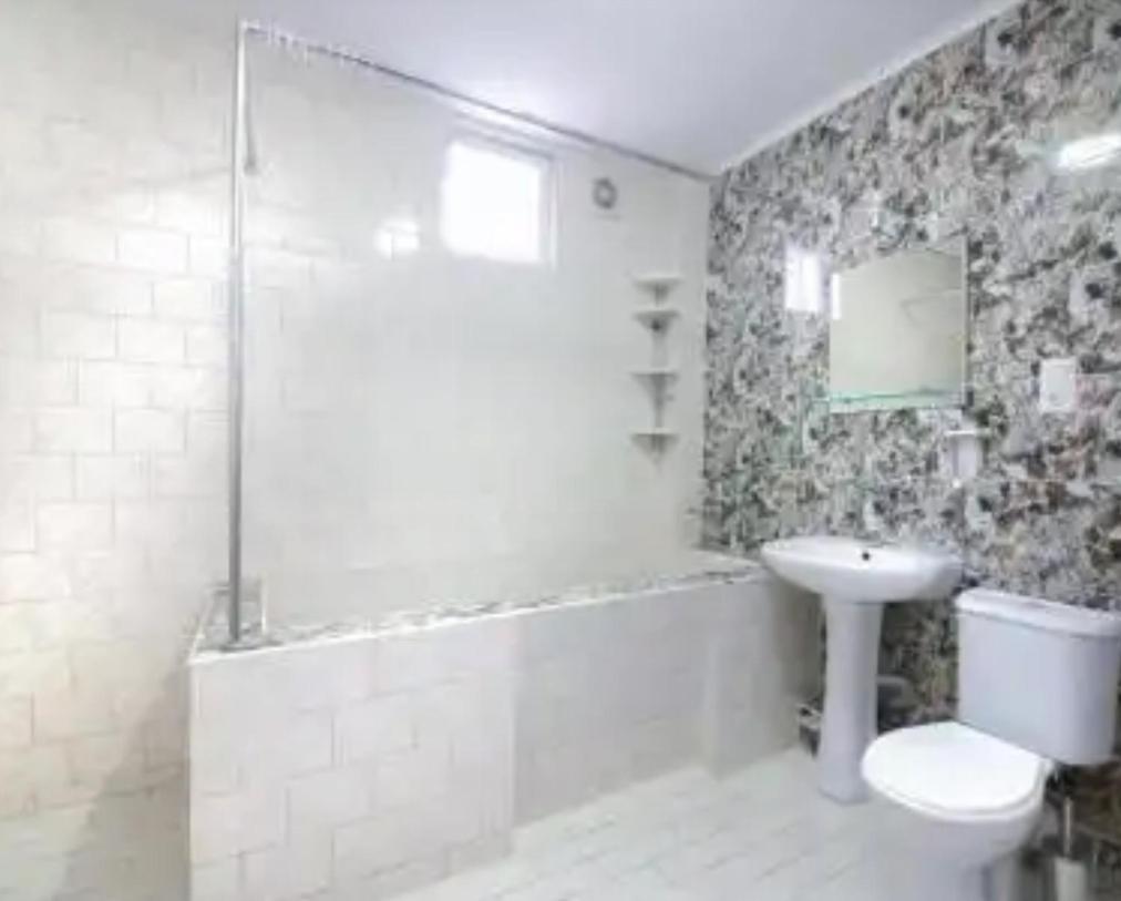 Royal Hotel Тбилиси Экстерьер фото