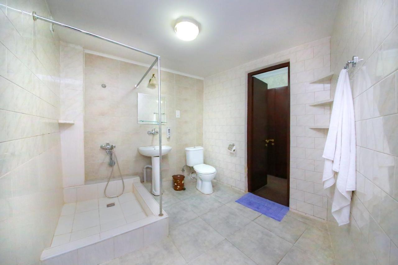 Royal Hotel Тбилиси Экстерьер фото